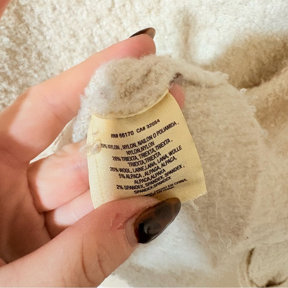 XS Sleeping on Snow Anthropologie Oversized Wool Alpaca Blend Cream Sweater - Picture 3 of 4